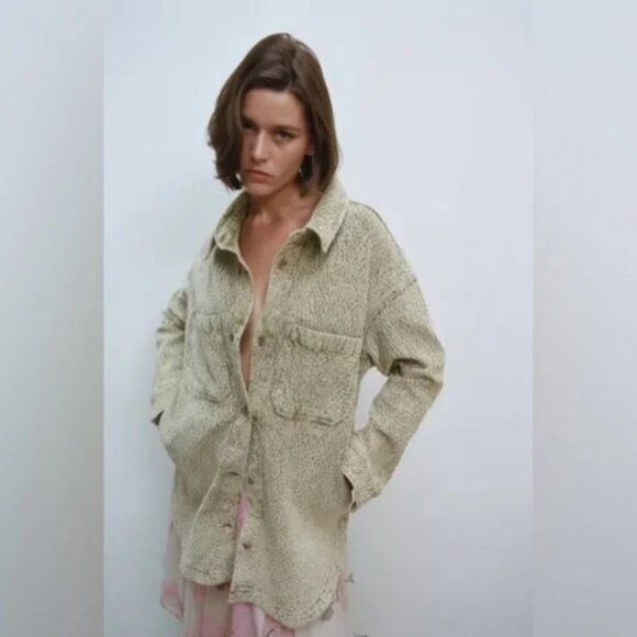 BDG Urban Outfitters Serena Corduroy Button Up Size S - Picture 1 of 5